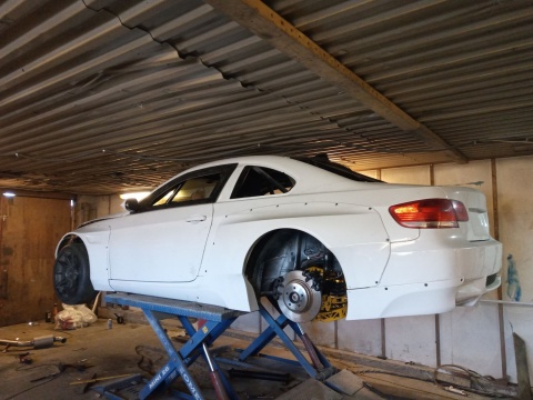 KOMPLETNY BODY-KIT BMW M3 E92 COUPE WYGLĄDAJĄCY JAK PANDEM