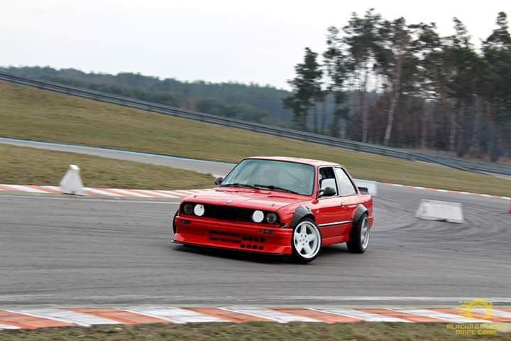 OVER-FENDERS (4 PCS) BMW E30 COUPE